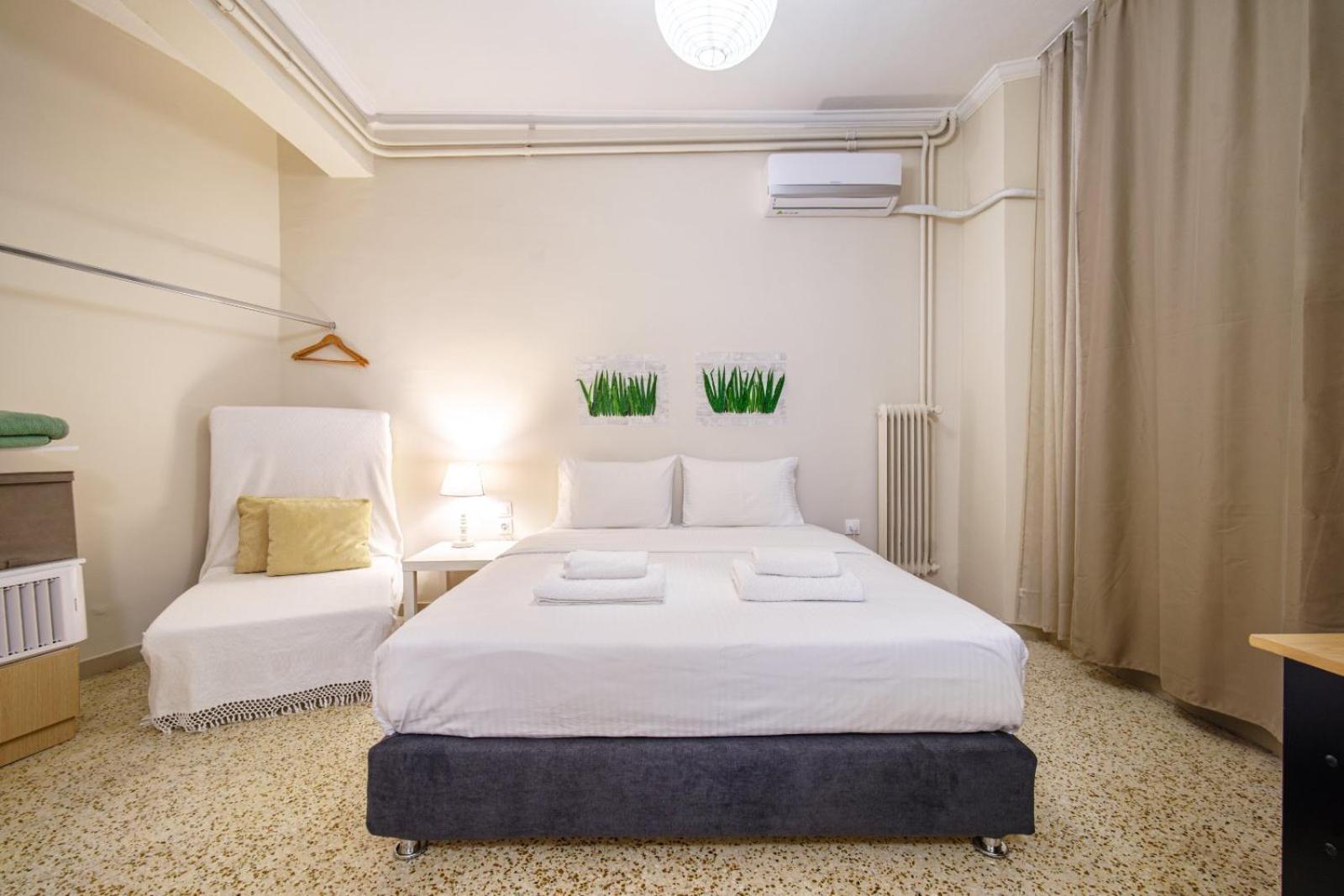 Filopappou Decent Apartment Aten Rum bild